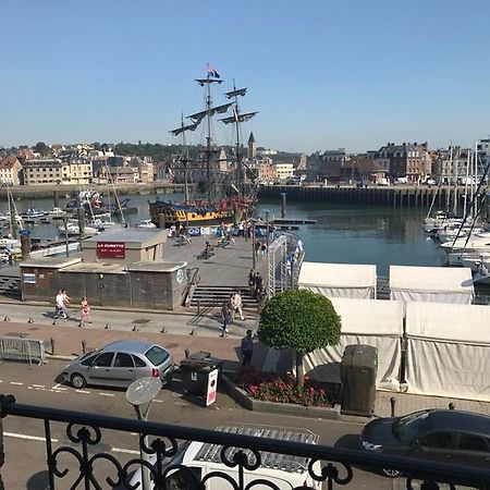Le Gallion Lägenhet Dieppe Exteriör bild