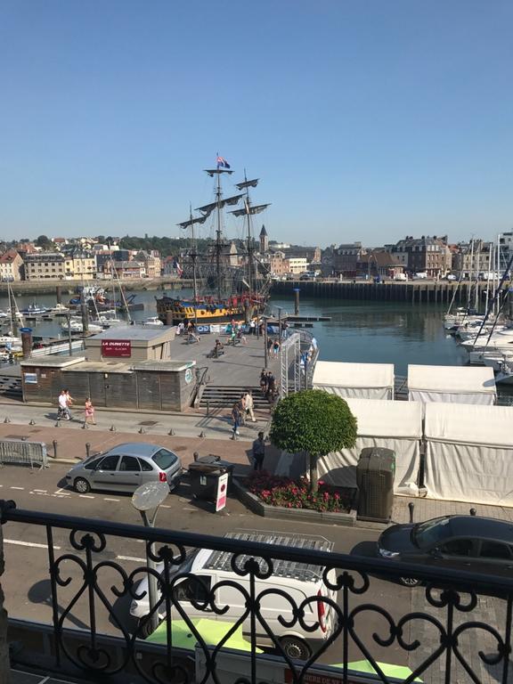 Le Gallion Lägenhet Dieppe Exteriör bild